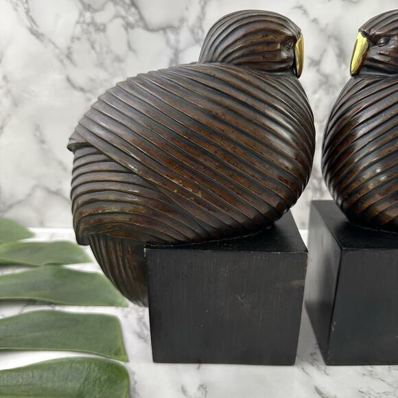 Austin Kinder Collection Sleeping Birds Bookends Sculptures Brown Brass Trim - Picture 2 of 11